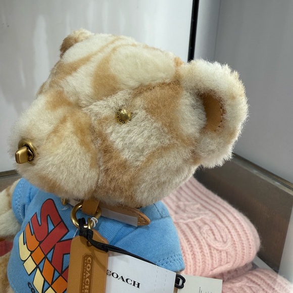 COACH Ski Bear Collectible In Signature Shearling C7059 Tan Multi NWT - Picture 9 of 13